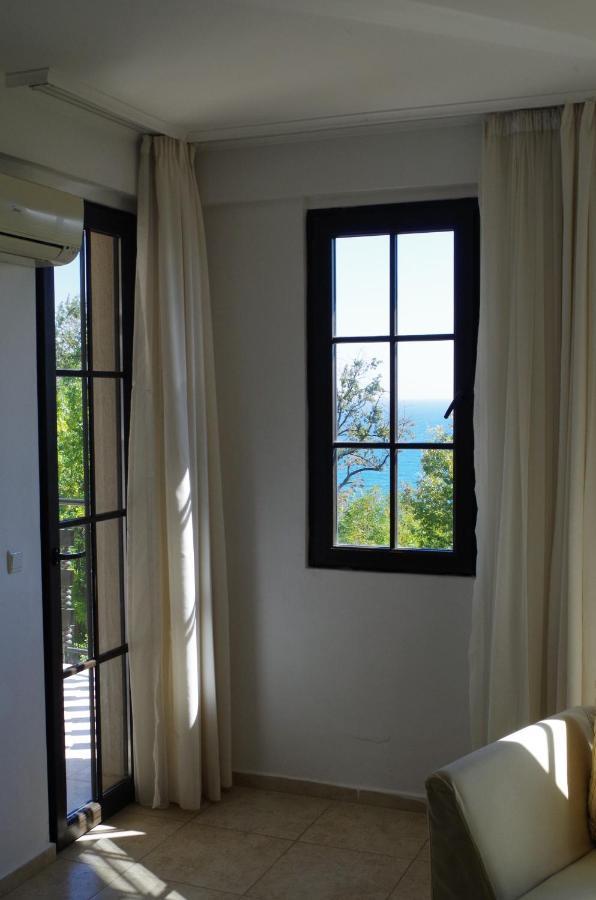 Beautiful 1St-Line Seaview Private Appartement In The Cliff Resort Obzor Eksteriør billede